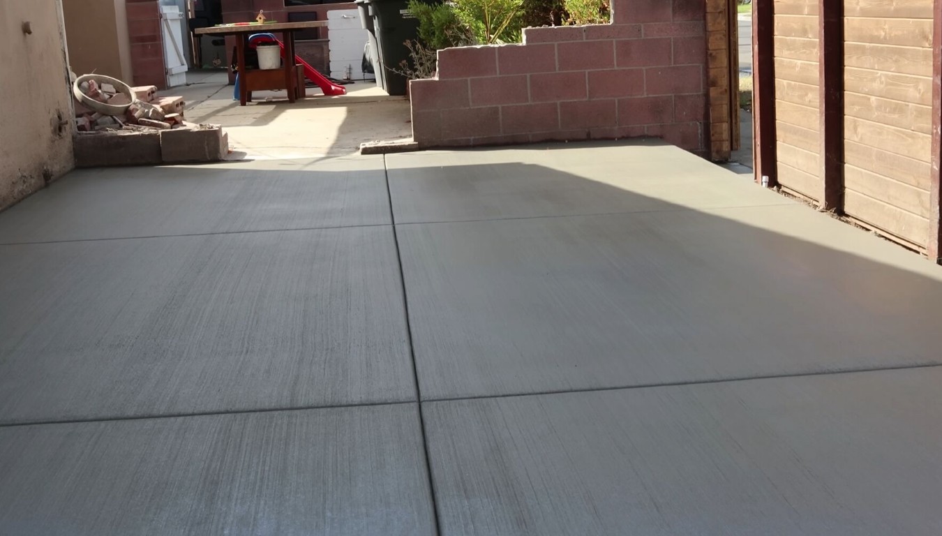 Concrete sidewalk and walkway installation in Paso Robles, CA